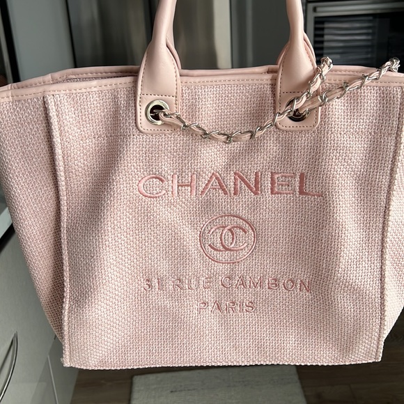 Back by popular demand. Pretty in PINK! - Picture 2 of 8